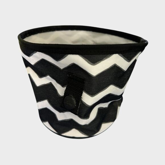 Thirty-One Oh Snap Bin Organizer Black & White Chevron Retired Pattern 6" Basket - Picture 1 of 6